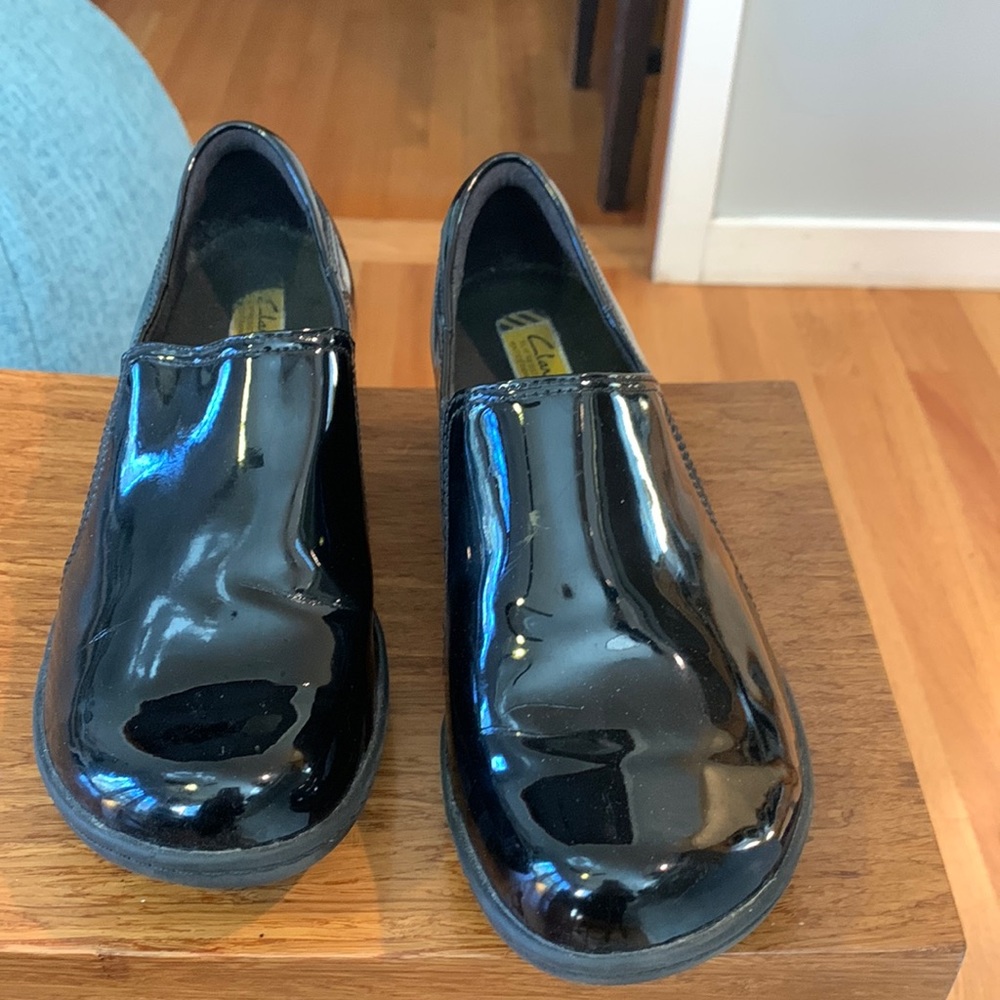 Black patent leather look slip on loafers EUC! Size 9.5